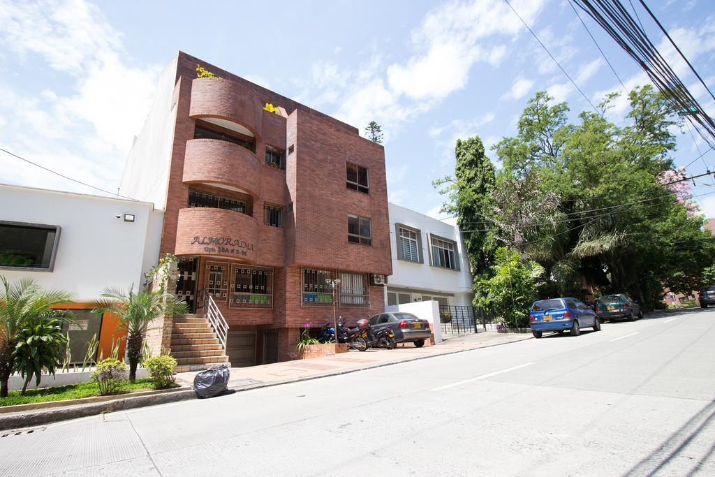 San Fernando Suite 201 - Livin Colombia Cali Exterior foto